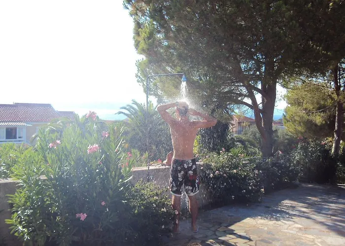 Despina Studios And Lejlighed