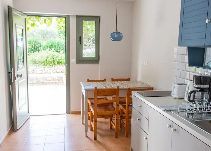 Despina Studios And Lejlighed