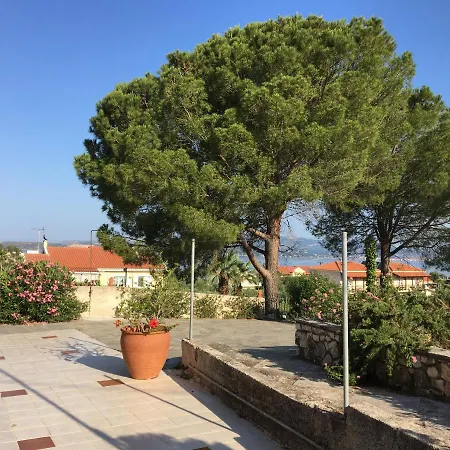 Despina Studios And * Lassi (Kefalonia)